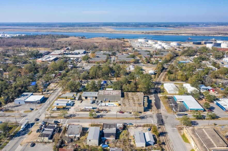 More Photos Of 1403 S 5th Ave, Wilmington Land For Sale