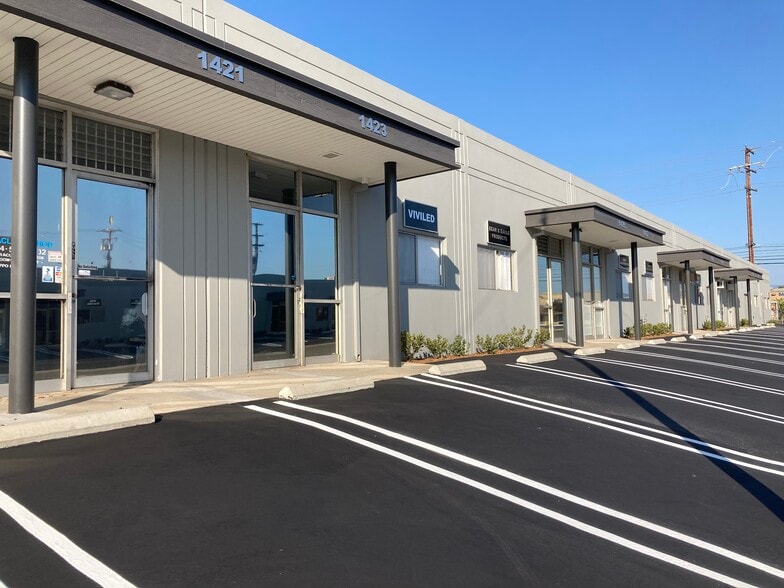 More Photos Of 1422-1436 E Borchard Ave, Santa Ana Warehouse For Lease