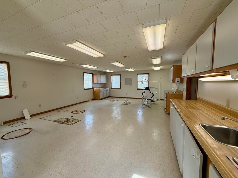 More Photos Of 1 Garvin Ave, Massena Medical For Sale