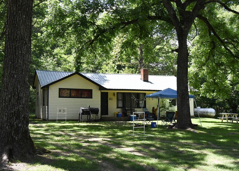 More Photos Of 7687 OK-10, Tahlequah Hospitality For Sale