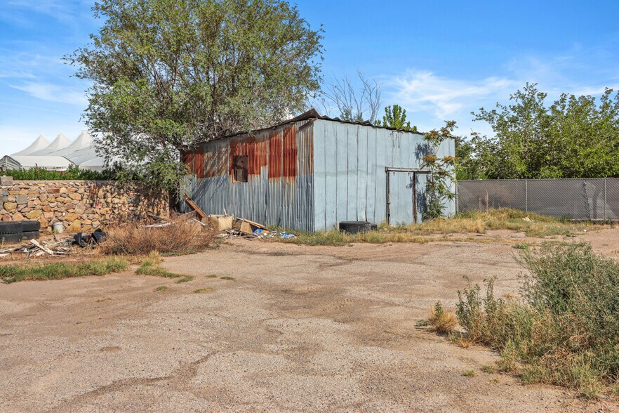 More Photos Of 10108 Socorro Dr, El Paso General Retail For Sale