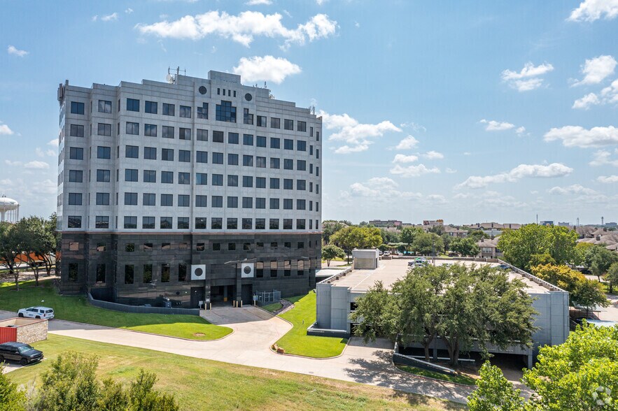 More Photos Of 2505 N State Highway 360, Grand Prairie Office For Sale