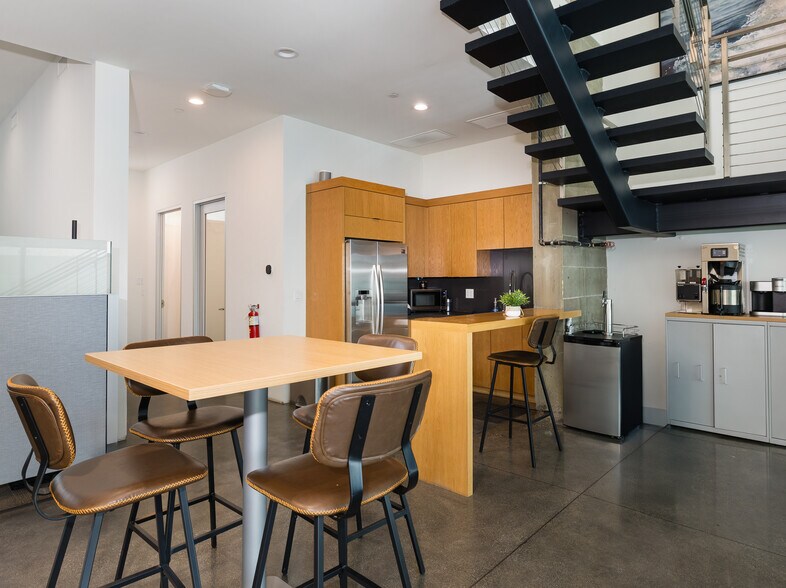 More Photos Of 123 Nevada Street, El Segundo Loft Creative Space For Lease