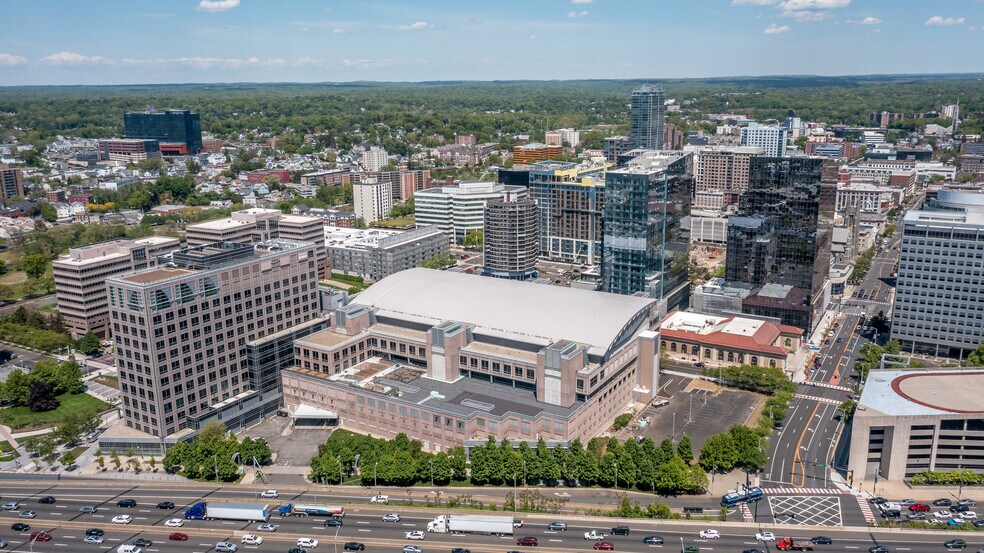More Photos Of 1086 Long Ridge Rd, Stamford Storefront Retail Office For Lease