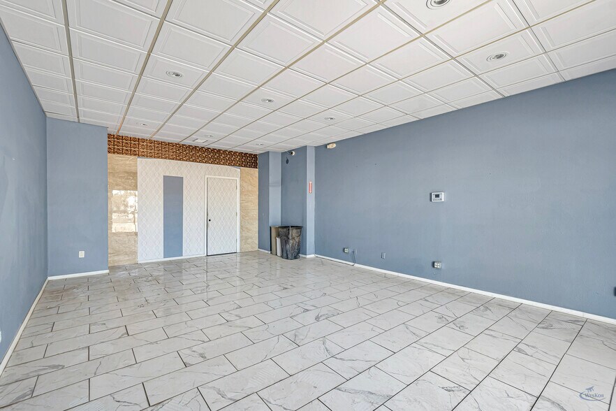 More Photos Of 3636 Andrews Hwy, Odessa Storefront For Lease
