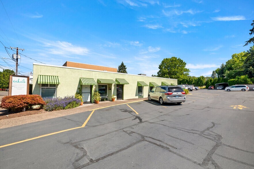 Primary Photo Of 2318 Pacific Ave, Forest Grove Office For Sale