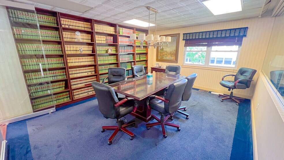 More Photos Of 411 E Marlton Pike, Cherry Hill Office For Lease
