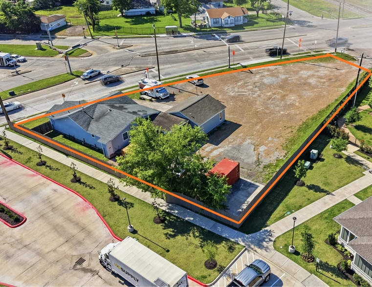 Primary Photo Of 2110 Antoine Dr, Houston Freestanding For Sale