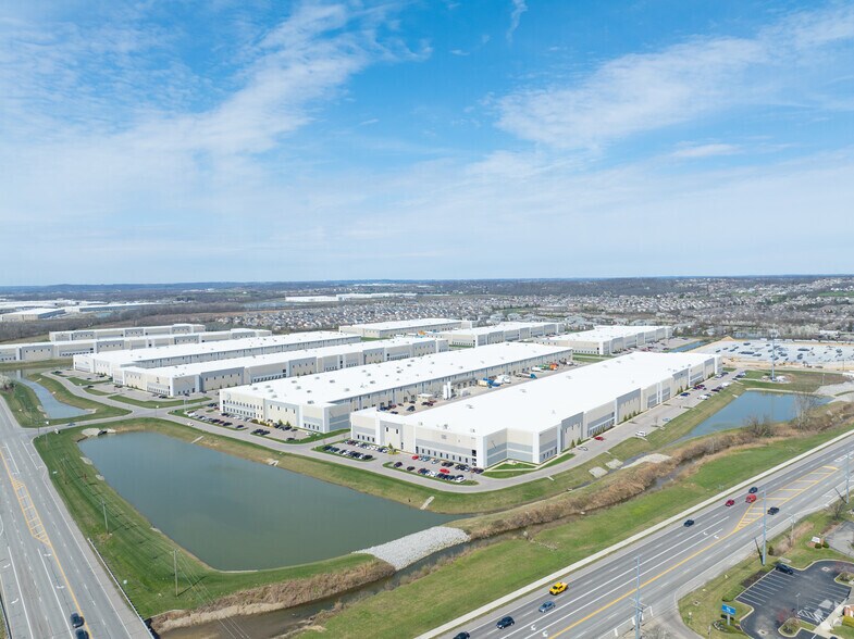 More Photos Of 4600 Brate Dr, West Chester Unknown For Lease