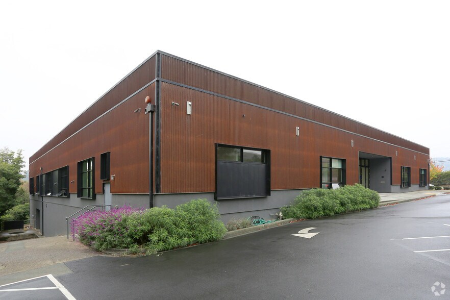 More Photos Of 1060 Redwood Hwy, Mill Valley Office For Lease