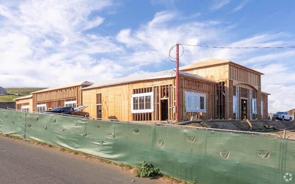 More Photos Of 18171 Van Buren Blvd, Riverside General Retail For Sale