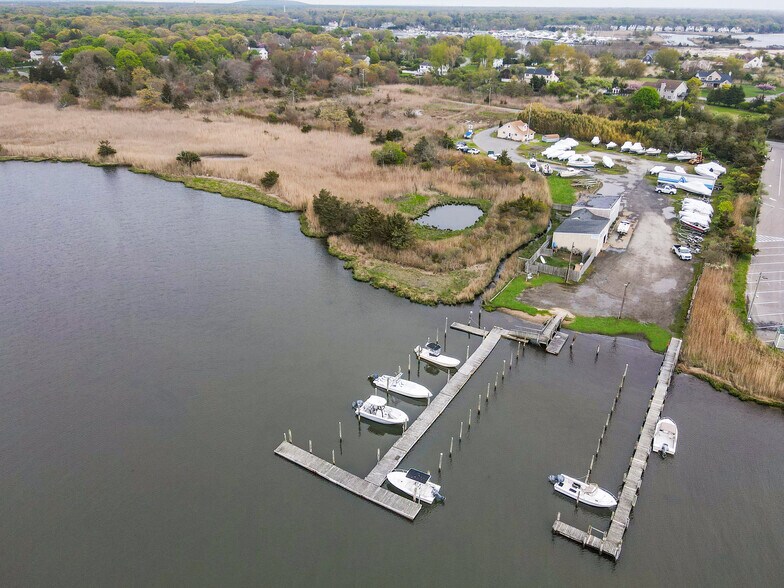 More Photos Of 300 Pine Neck Ave, East Patchogue Marina For Sale