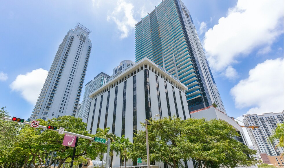 More Photos Of 1000 Brickell Ave, Miami Office For Sale
