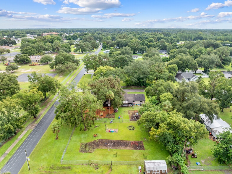 More Photos Of 102 S Highland St, Bushnell Daycare Center For Sale