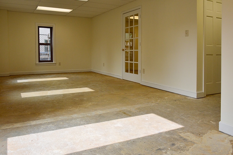 More Photos Of 5244 Challedon Dr, Virginia Beach Light Distribution For Lease