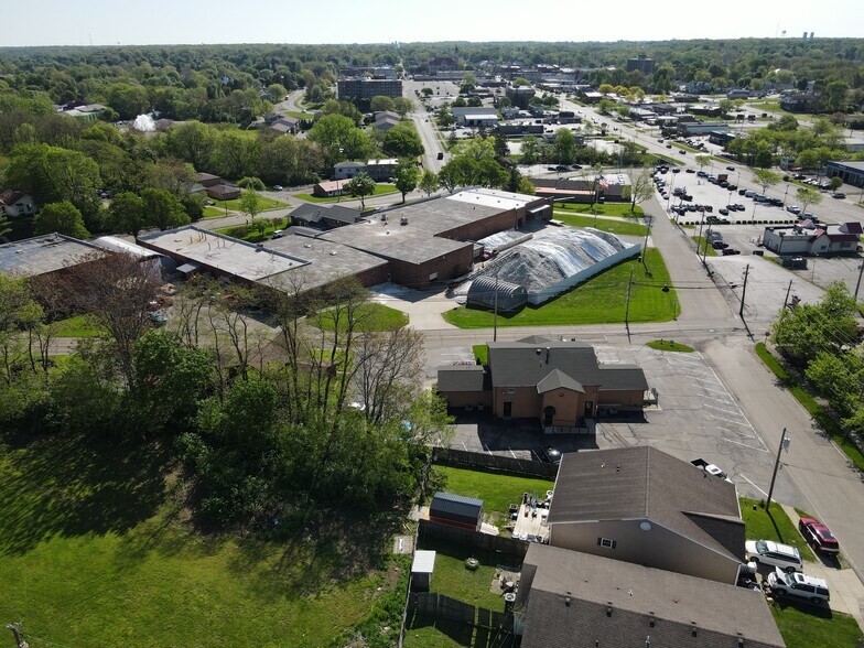 More Photos Of 74 N Orange St, Xenia Medical For Lease