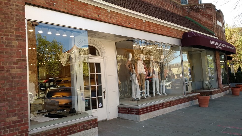 More Photos Of 2-24 Chase Rd, Scarsdale Apartments For Lease