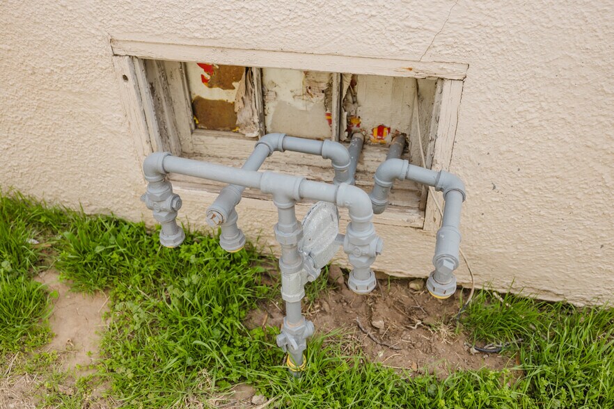 More Photos Of 123 E Madison Ave, Arkansas City Apartments For Sale