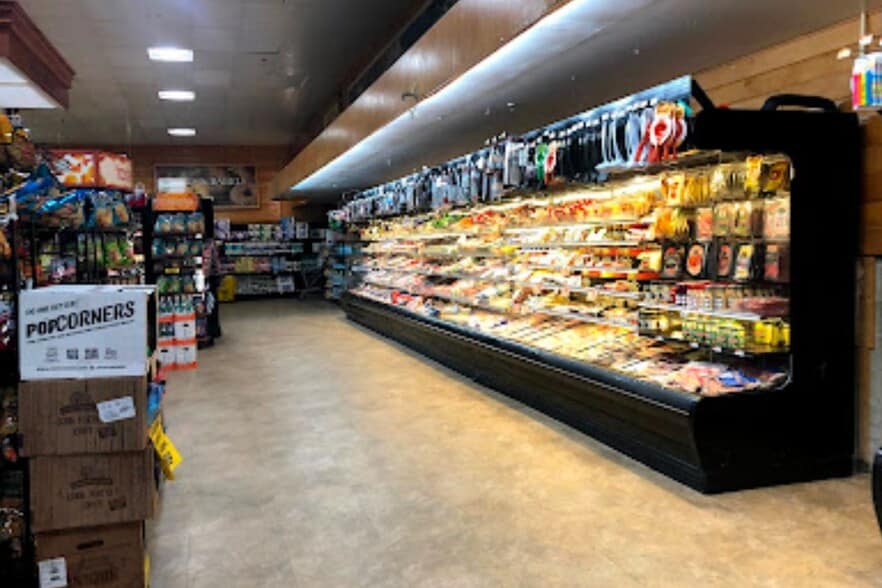 More Photos Of 501 W Harford St, Milford Freestanding For Lease