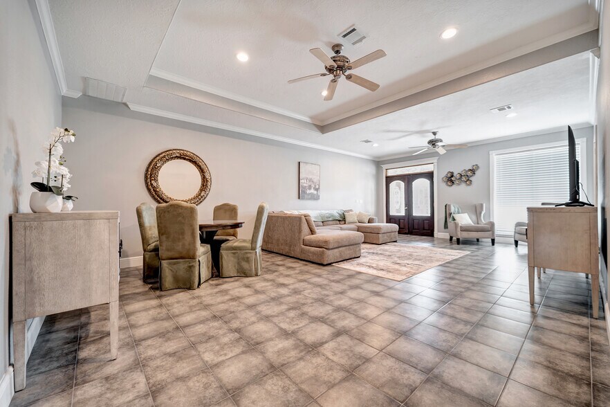 More Photos Of 5607 Sapp Rd, Conroe Lodge Meeting Hall For Sale