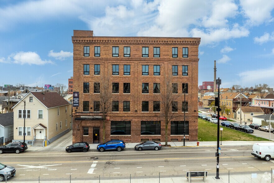 More Photos Of 917 W 18th St, Chicago Loft Creative Space For Lease