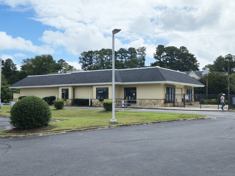 Primary Photo Of 908 General Booth Blvd, Virginia Beach Restaurant For Lease