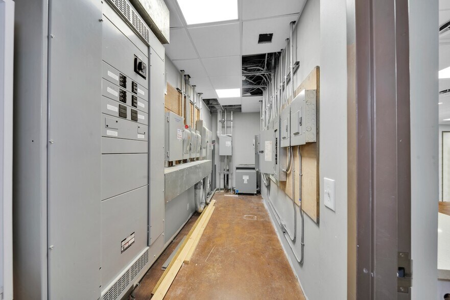 More Photos Of 6061 NE 14th Ave, Fort Lauderdale Medical For Lease