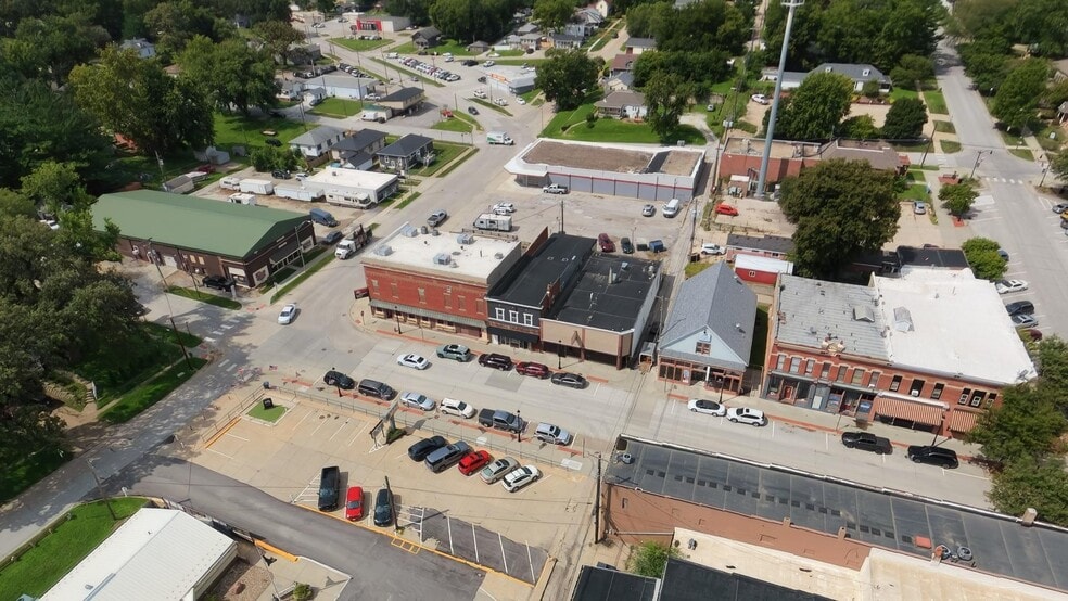 More Photos Of 128 S 6th St, Plattsmouth Storefront Retail Residential For Sale