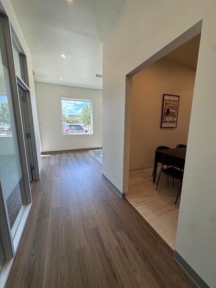 More Photos Of 10103 Louetta Rd, Houston Medical For Sale