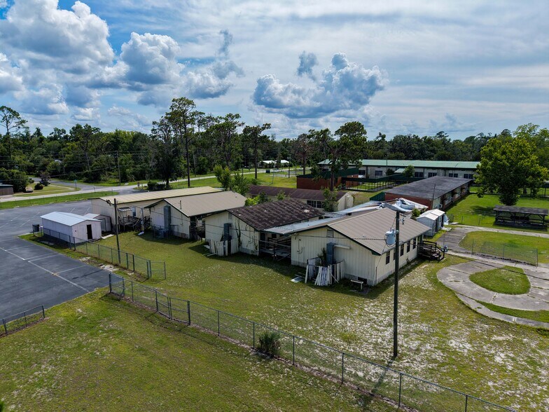 More Photos Of 502 N Center St, Perry Schools For Sale