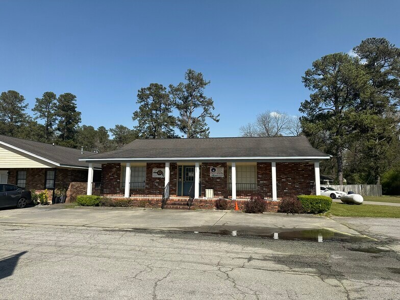 More Photos Of 3452 Peach Orchard Rd, Augusta Storefront For Sale