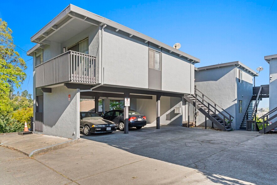 More Photos Of 448 Tewksbury Ave, Richmond Apartments For Sale