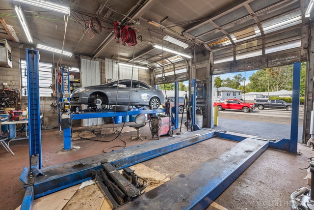 More Photos Of 1349 E New York St, Aurora Auto Repair For Sale
