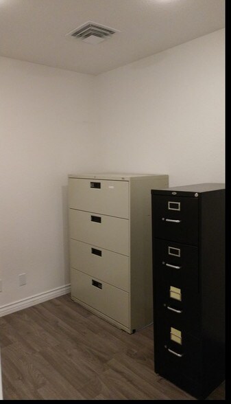 More Photos Of 703 S 10th St, Las Vegas Medical For Sale