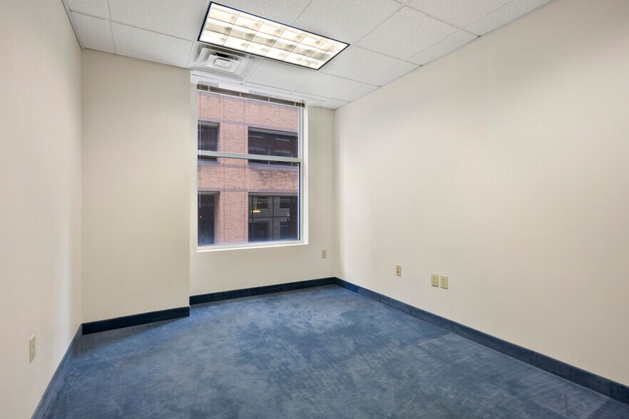 More Photos Of 50 Beaver St, Albany Office For Lease