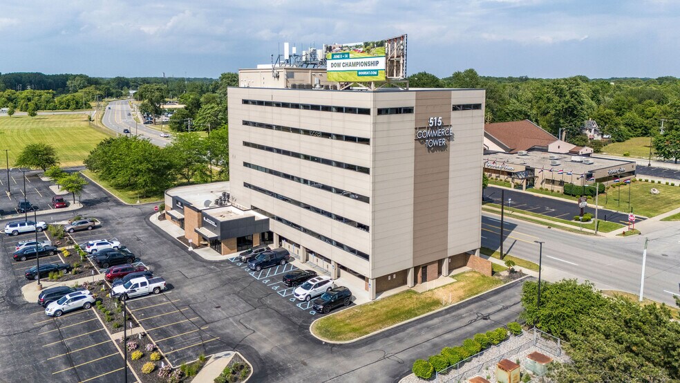 More Photos Of 515 N Washington Ave, Saginaw Office For Lease