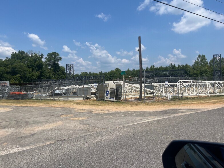 More Photos Of 550 Belview St, Bessemer Service For Sale