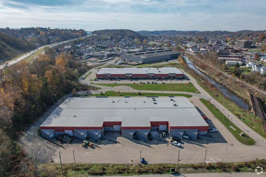 More Photos Of 102 Four Coins Drive Ext, Canonsburg Flex For Lease