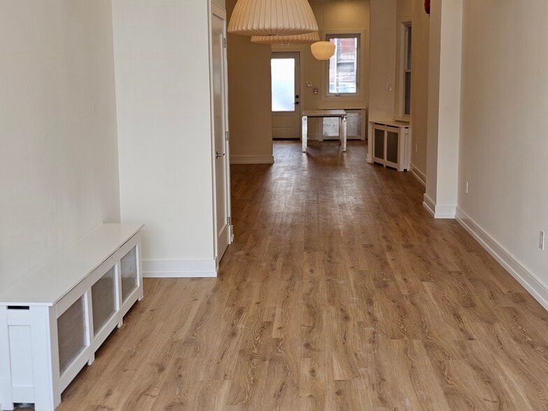 More Photos Of 3293 Dundas St W, Toronto Storefront Retail Residential For Lease