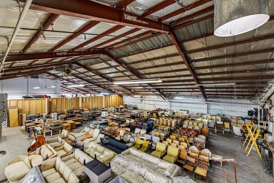 More Photos Of 4775-4779 E Ramon Rd, Palm Springs Warehouse For Sale