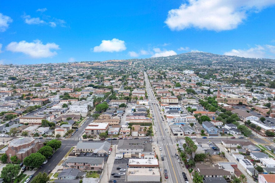 More Photos Of 918 S Cabrillo Ave, San Pedro Apartments For Sale