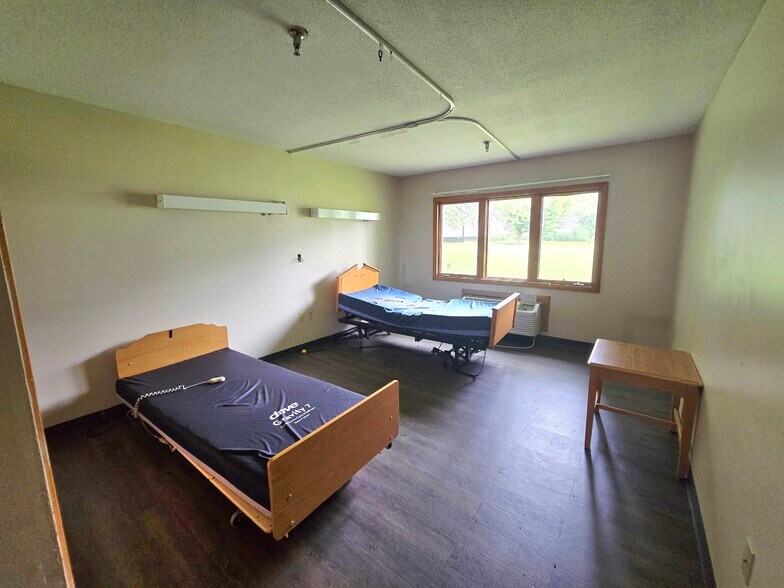 More Photos Of 300 Cedar St, Tarkio Skilled Nursing Facility For Sale