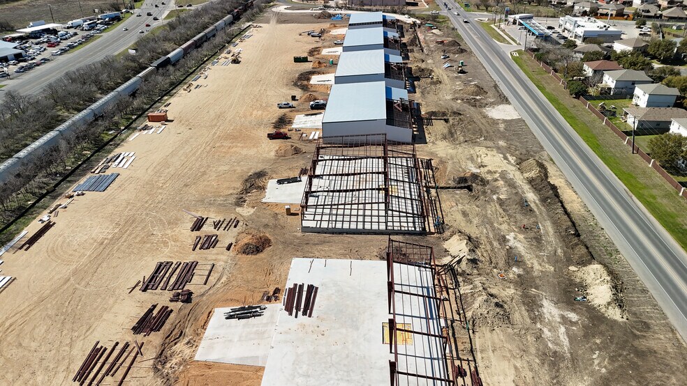 More Photos Of 10042 FM 1976, Universal City Unknown For Lease