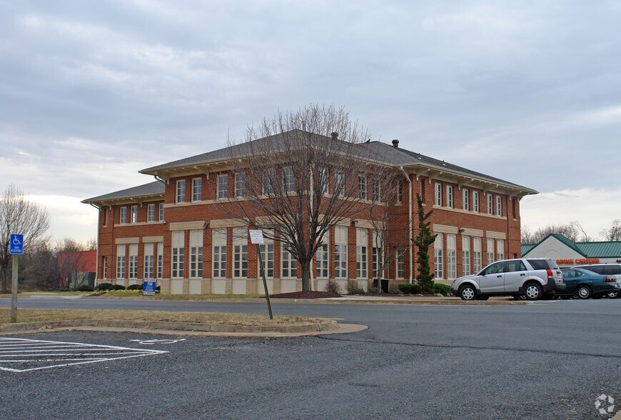 More Photos Of 3920 Plank Rd, Fredericksburg Office Residential For Sale