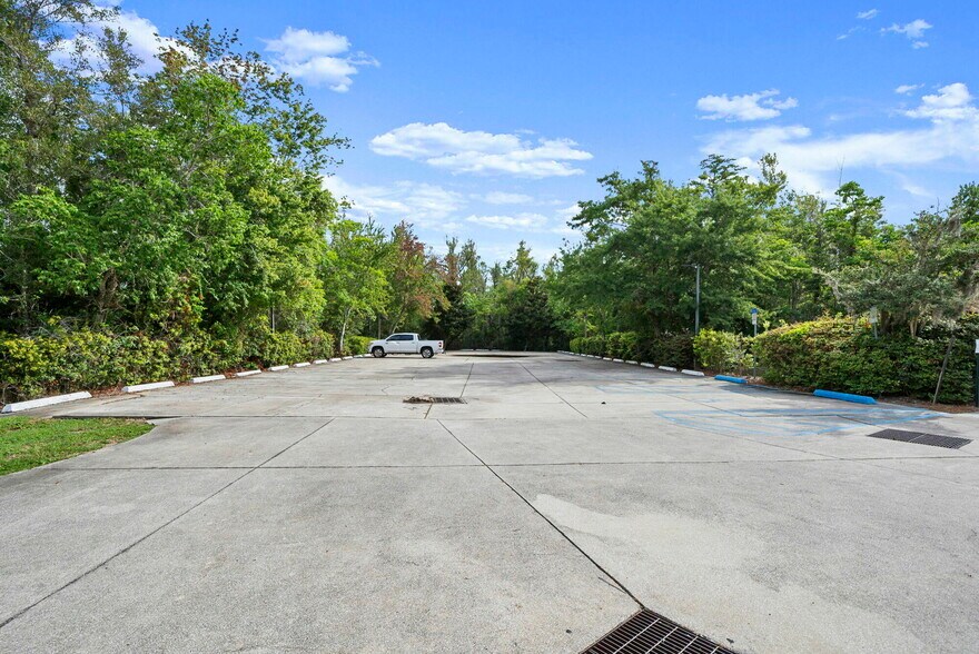 More Photos Of 1600 Jenks Ave, Panama City Medical For Sale