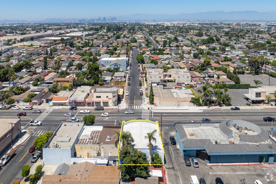 More Photos Of 1808 Firestone Blvd, Los Angeles Light Distribution For Sale