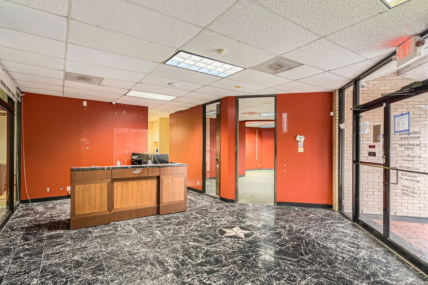 More Photos Of 14423 Cornerstone Village Dr, Houston Medical For Sale