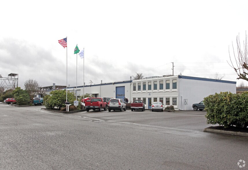 Primary Photo Of 1862 Ives Ave, Kent Manufacturing For Lease