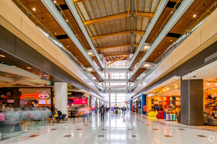 More Photos Of 10153 King George Blvd, Surrey Unknown For Lease