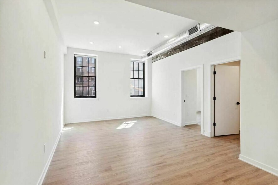 More Photos Of 500 N 13th St, Philadelphia Multifamily For Sale